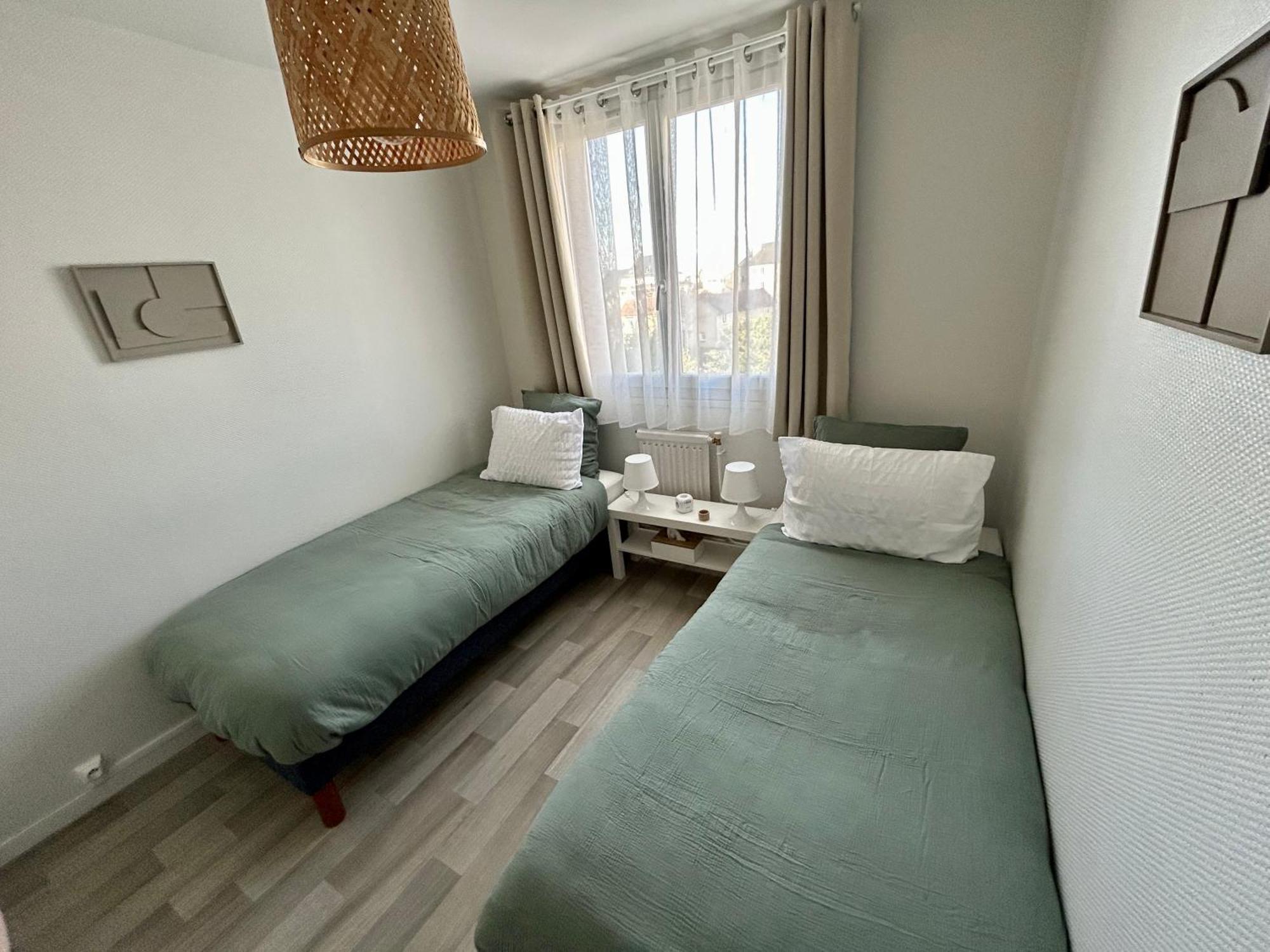 Cocon Cosy Et Verdoyant - Private Parking, Breakfast, Wifi, Netflix 凯恩 外观 照片